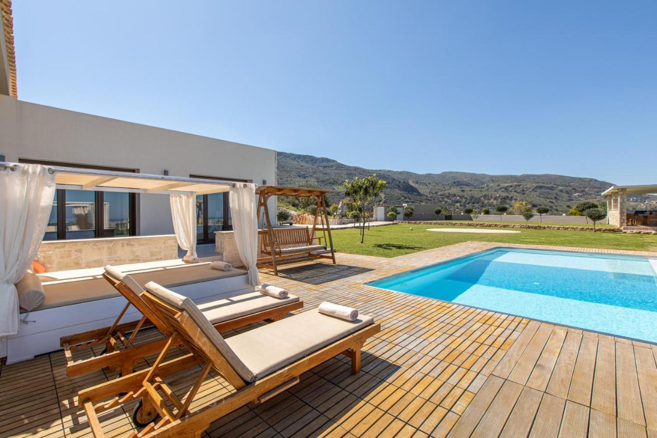 Villa Kedria With A Panoramic Ocean View Tsikalaria  Dış mekan fotoğraf